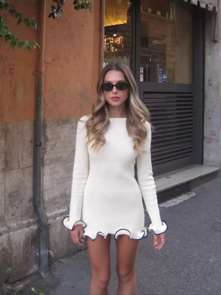 Fırfırlı Uzun Kollu Balo Elbisesi