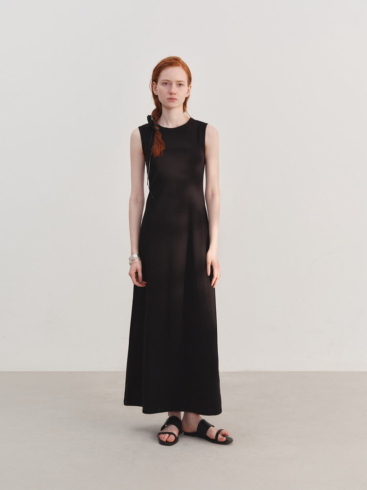 Örgü Kolsuz Elbise