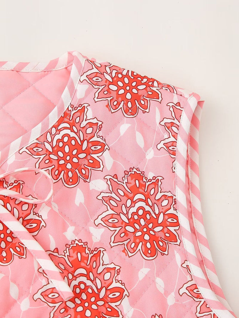 Pembe Çiçek Desenli Bağcıklı Kapitone İnce Yelek