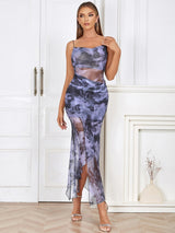 Çiçek Desenli Yan Yırtmaçlı Elbise