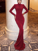 Yüksek Yakalı Denizkızı Elbisesi