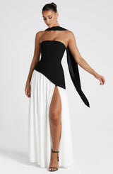 STRAPLESS SLIT DRESS