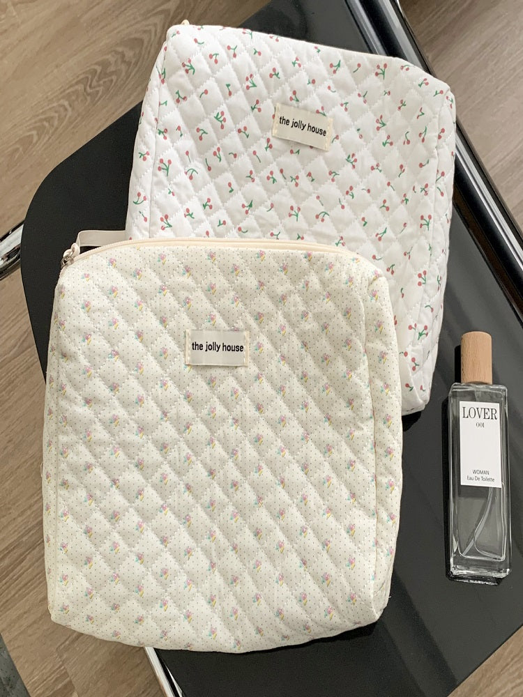 Çiçek Desenli Makyaj Çantası