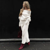 Esnek Omuz Açık Kazak Ve Uzun Etek Takımı