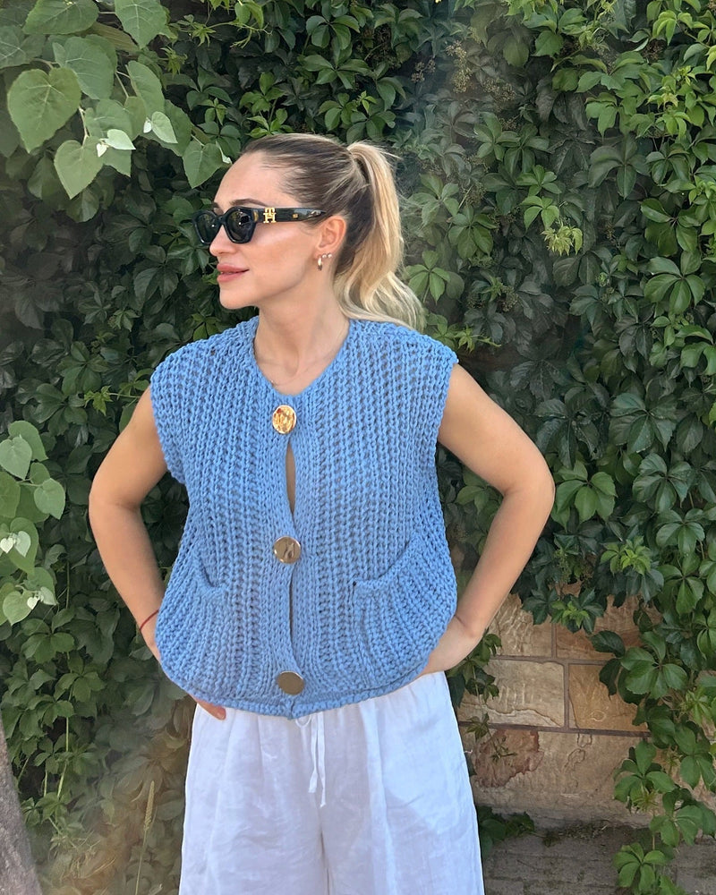 Büyük Düğmeler Düz Renk Örgü Yelek Hırka