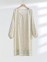 Çiçek Desenli Çentikli Yaka Pijama Takımı