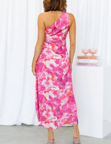 Midi Elbiseyle Süzülen