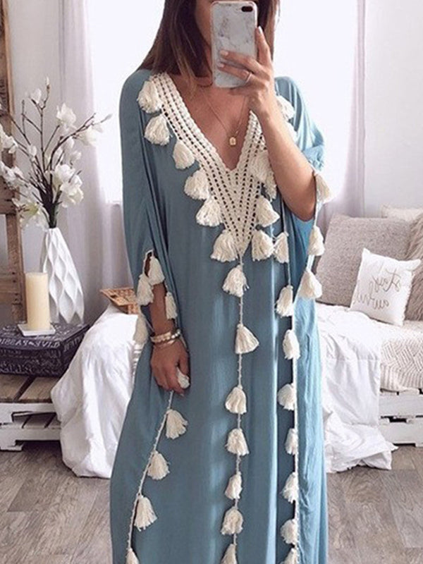 V Yaka Püsküllü Panel Elbise