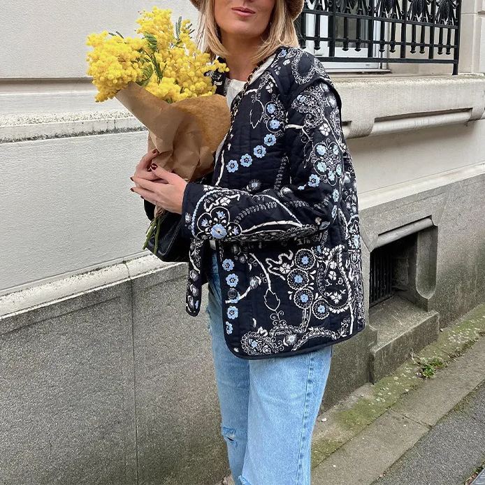 Etnik Çiçek Desenli Kapitone Ceket