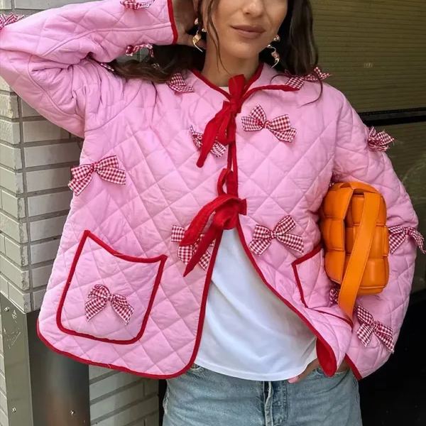 Fiyonk İşlemeli Kapitone İnce Ceket